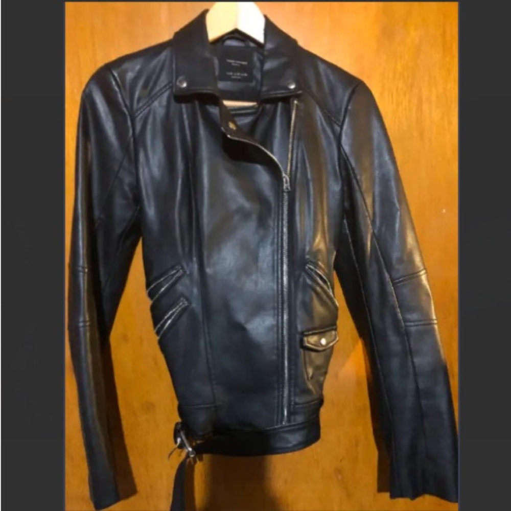 ZARA: TRAFALUC Outerwear Collection. Faux leather jacket. Woman Size Med…